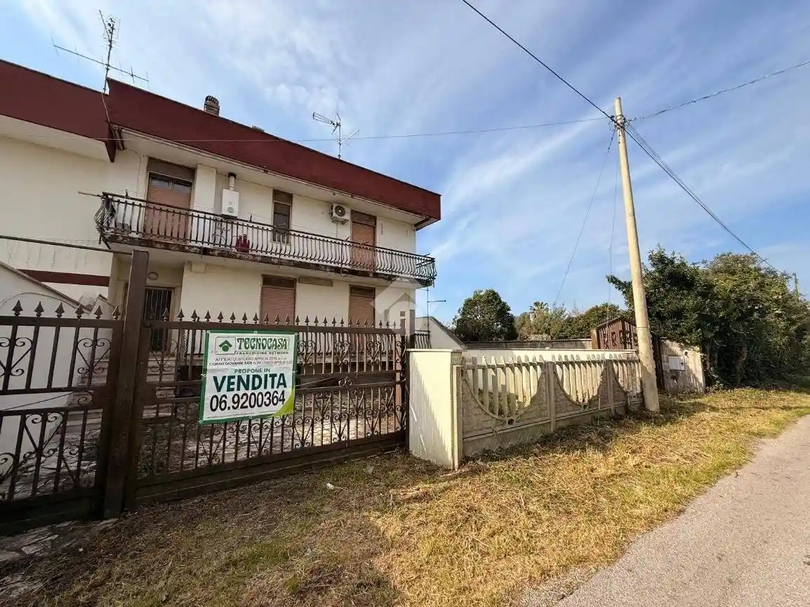 Appartamento in vendita a Aprilia