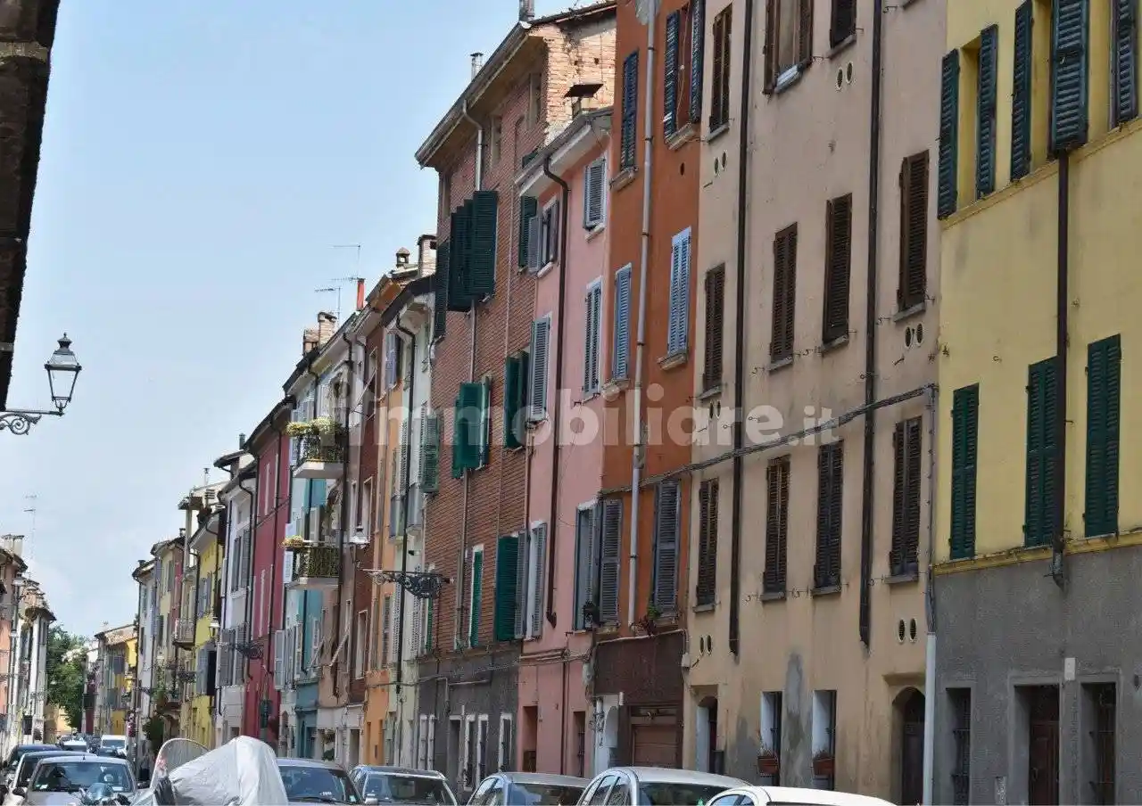 Appartamento in affitto a Parma