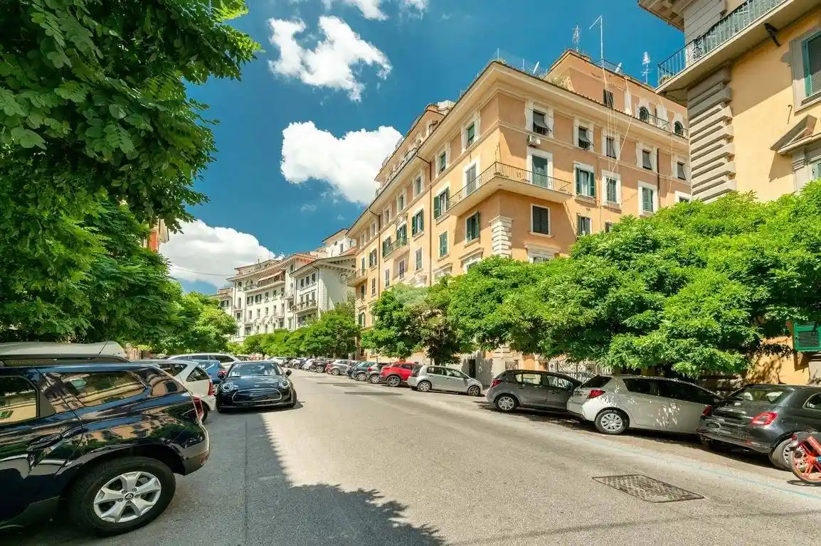 Appartamento in vendita a Roma