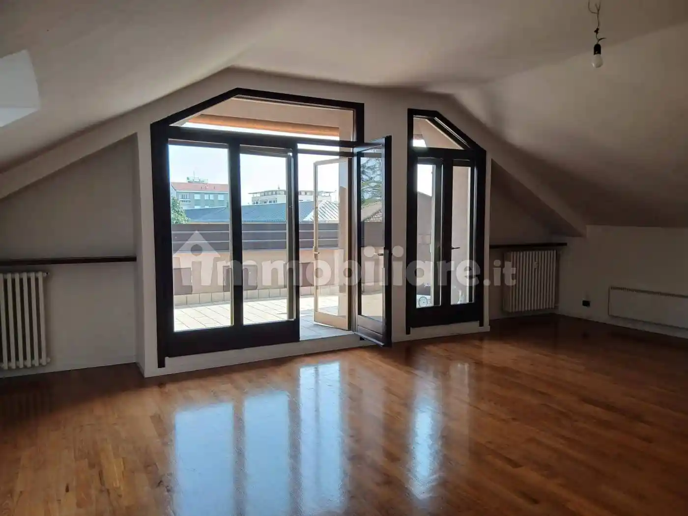 Appartamento in affitto a Tradate