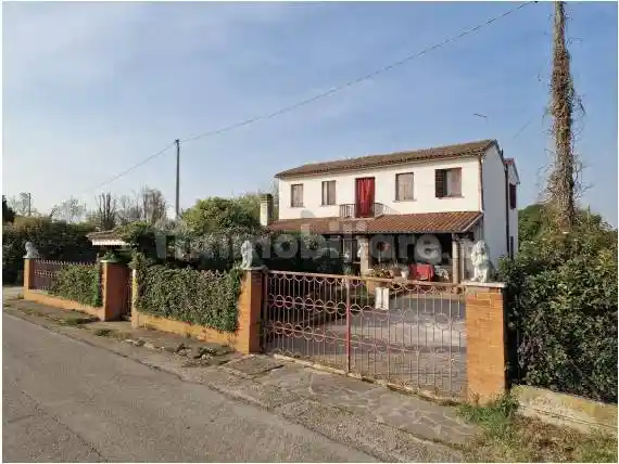 Casa indipendente in vendita a Montebelluna