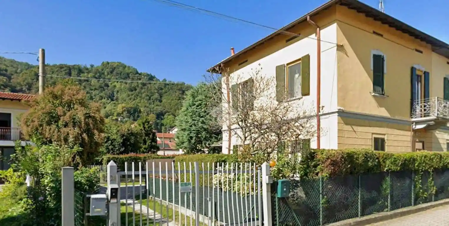 Casa indipendente in vendita a Airuno