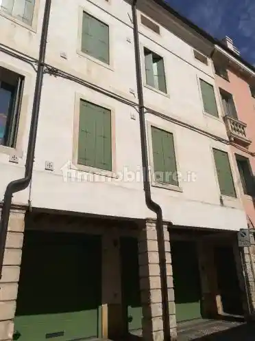 Appartamento in vendita a Vicenza