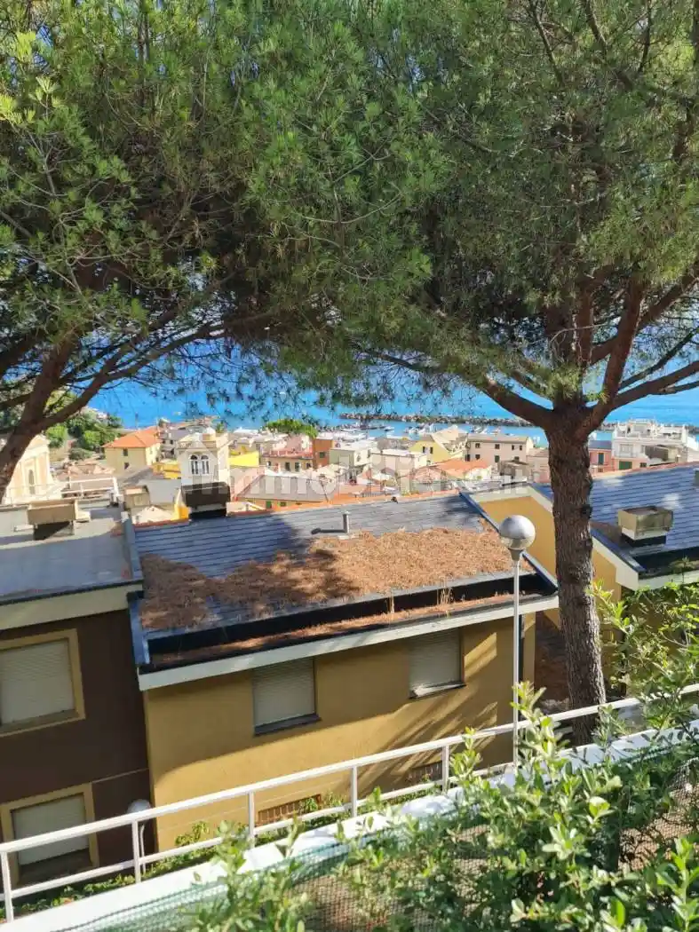 Appartamento in affitto a Moneglia