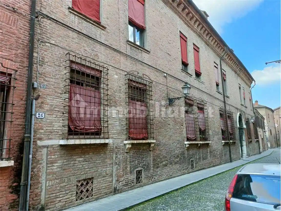 Appartamento in vendita a Ferrara