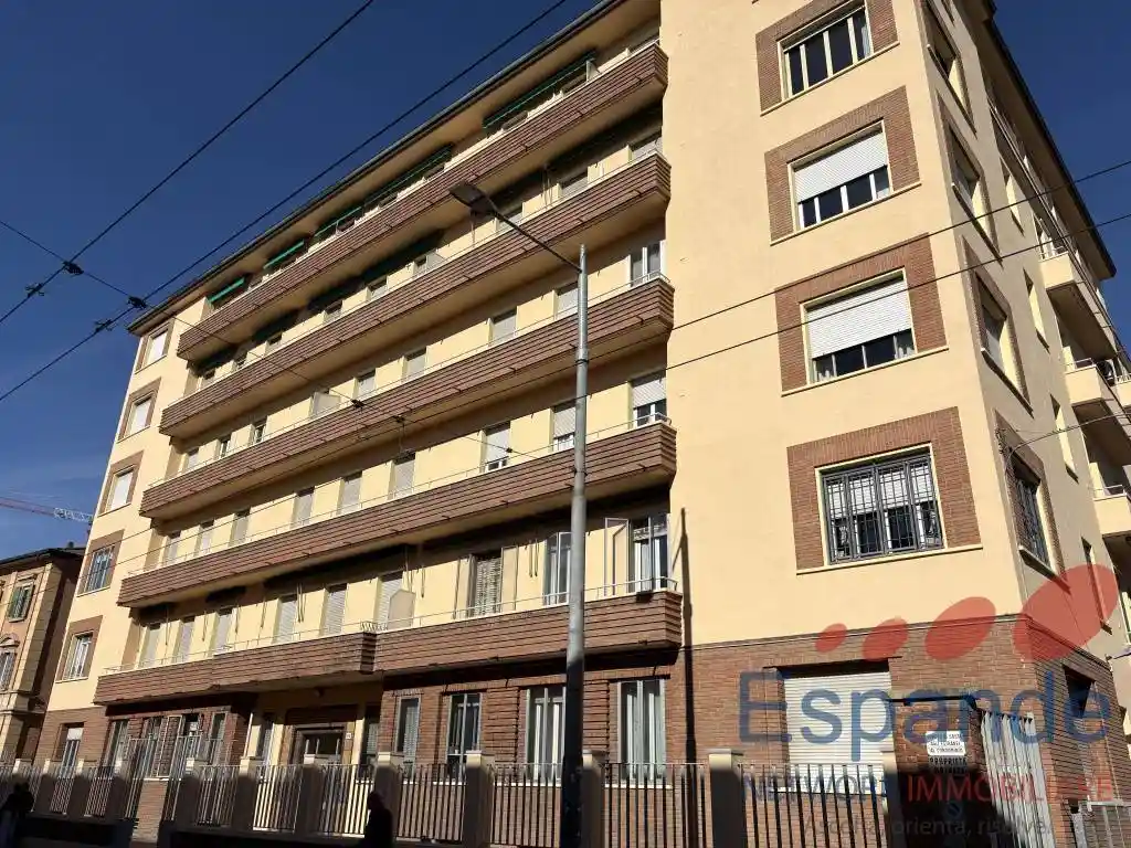 Appartamento in vendita a Bologna