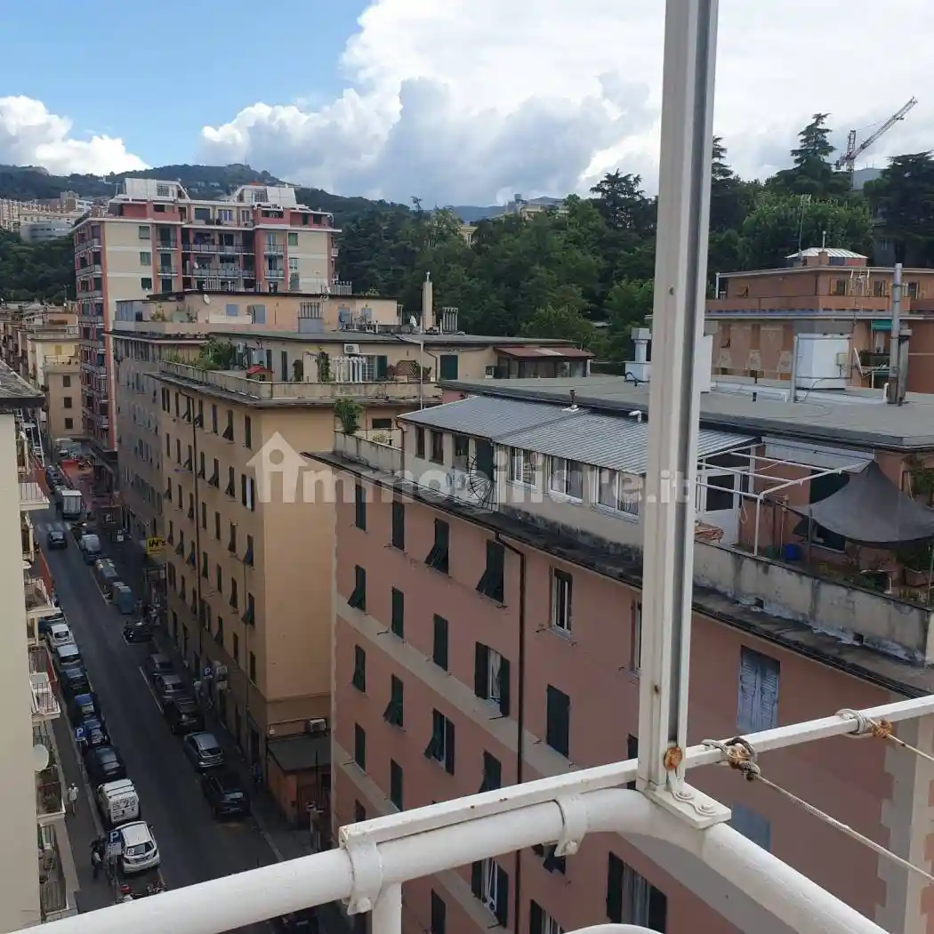 Appartamento in vendita a Genova