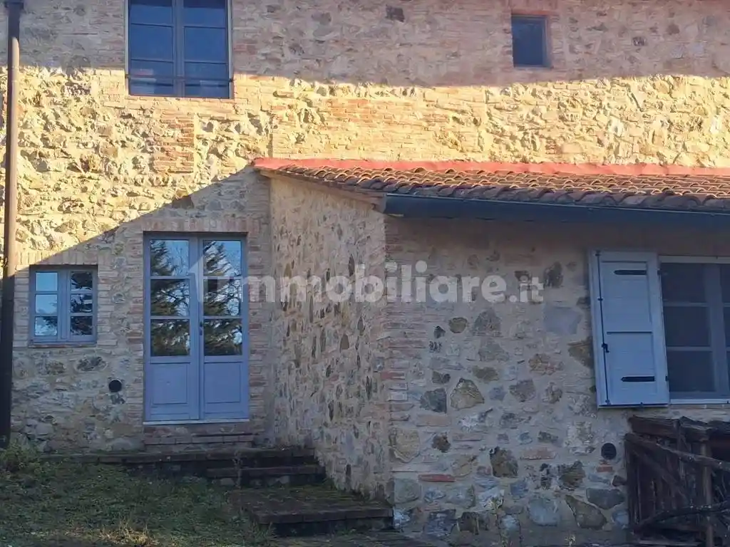 Casa indipendente in vendita a Casole d'Elsa