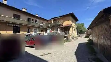 Appartamento in vendita a Arsago Seprio