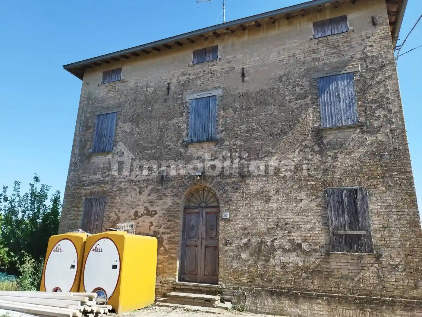 Rustico - Casale in vendita a Castelvetro di Modena
