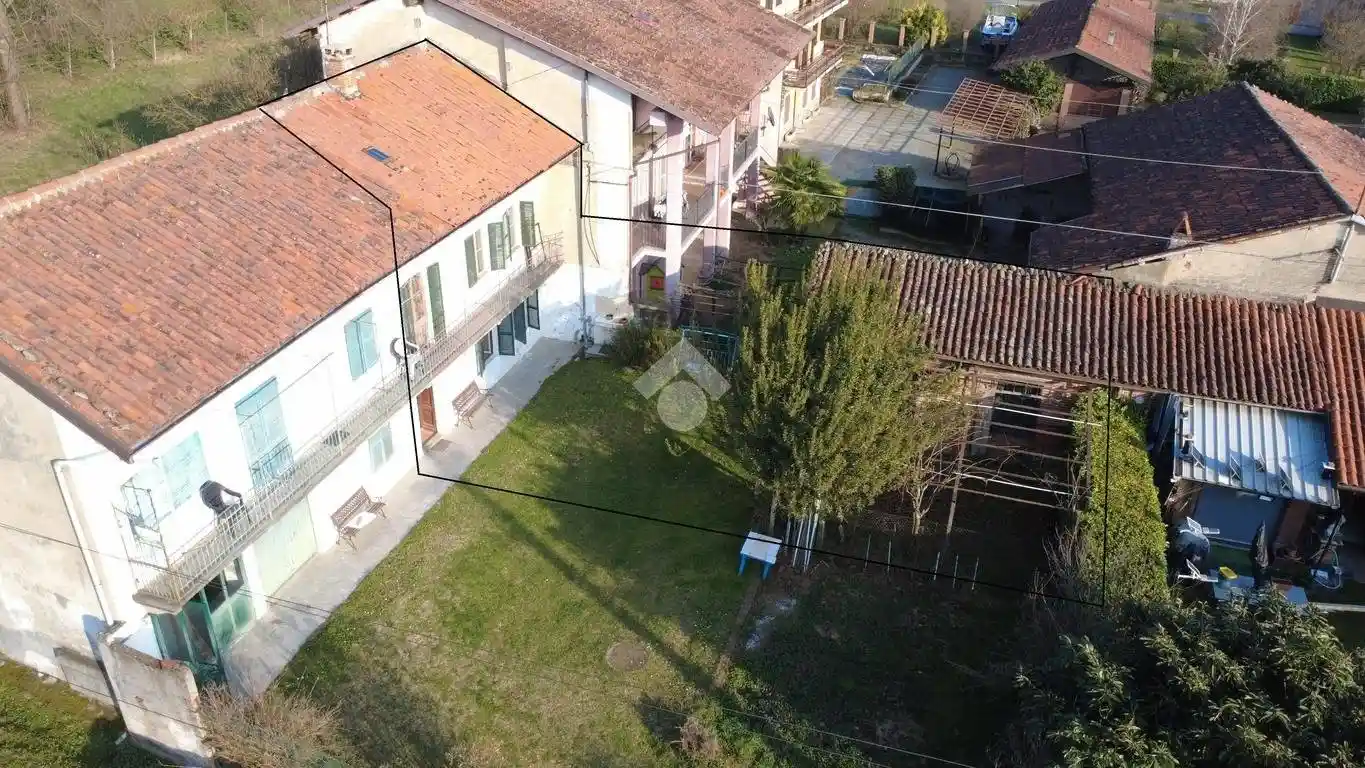 Casa indipendente in vendita a Piverone