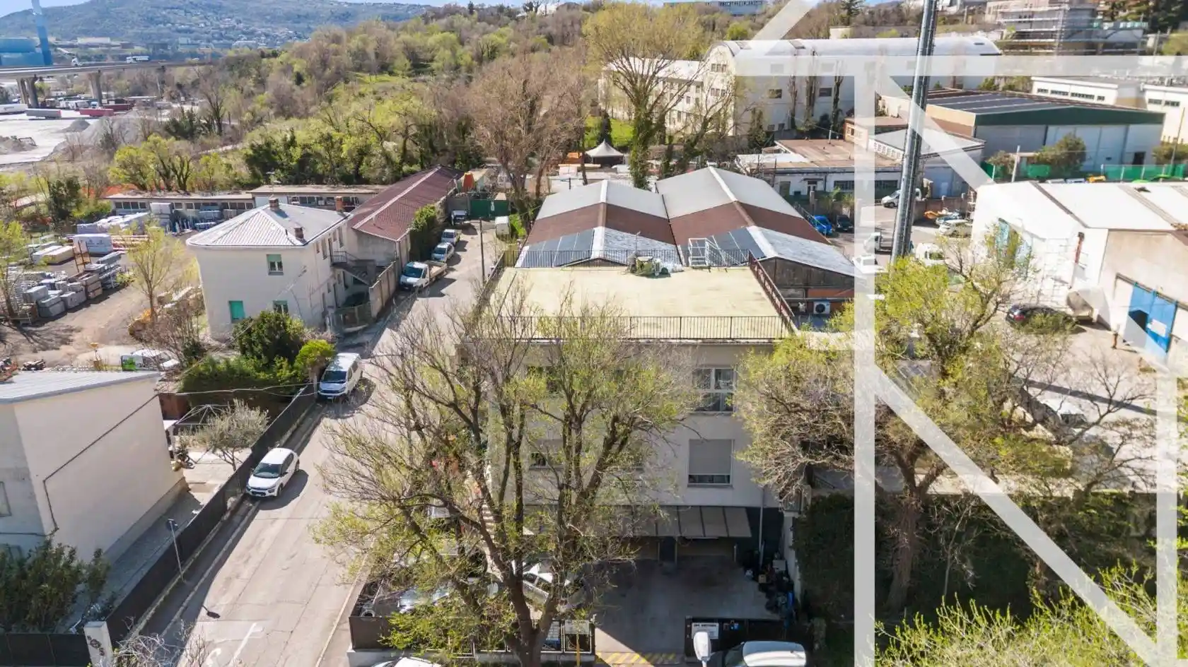 Palazzo - Edificio in vendita a Trieste