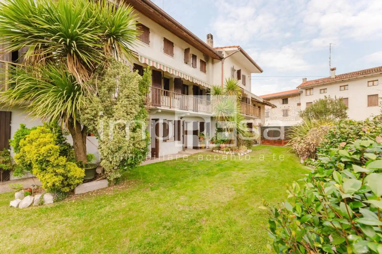 Rustico - Casale in vendita a Fontanafredda