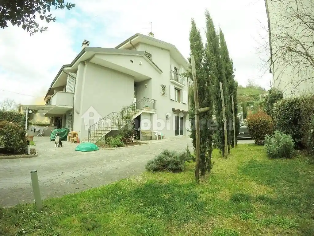 Villa in vendita a Lastra a Signa