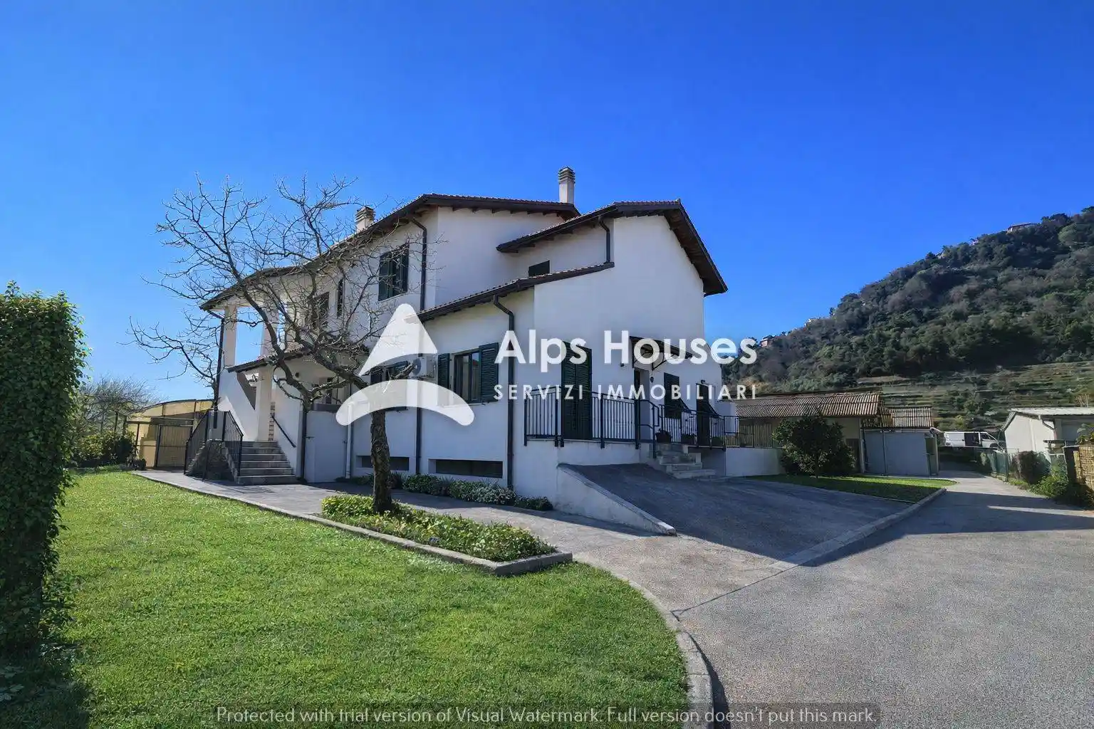 Appartamento in vendita a Camporosso