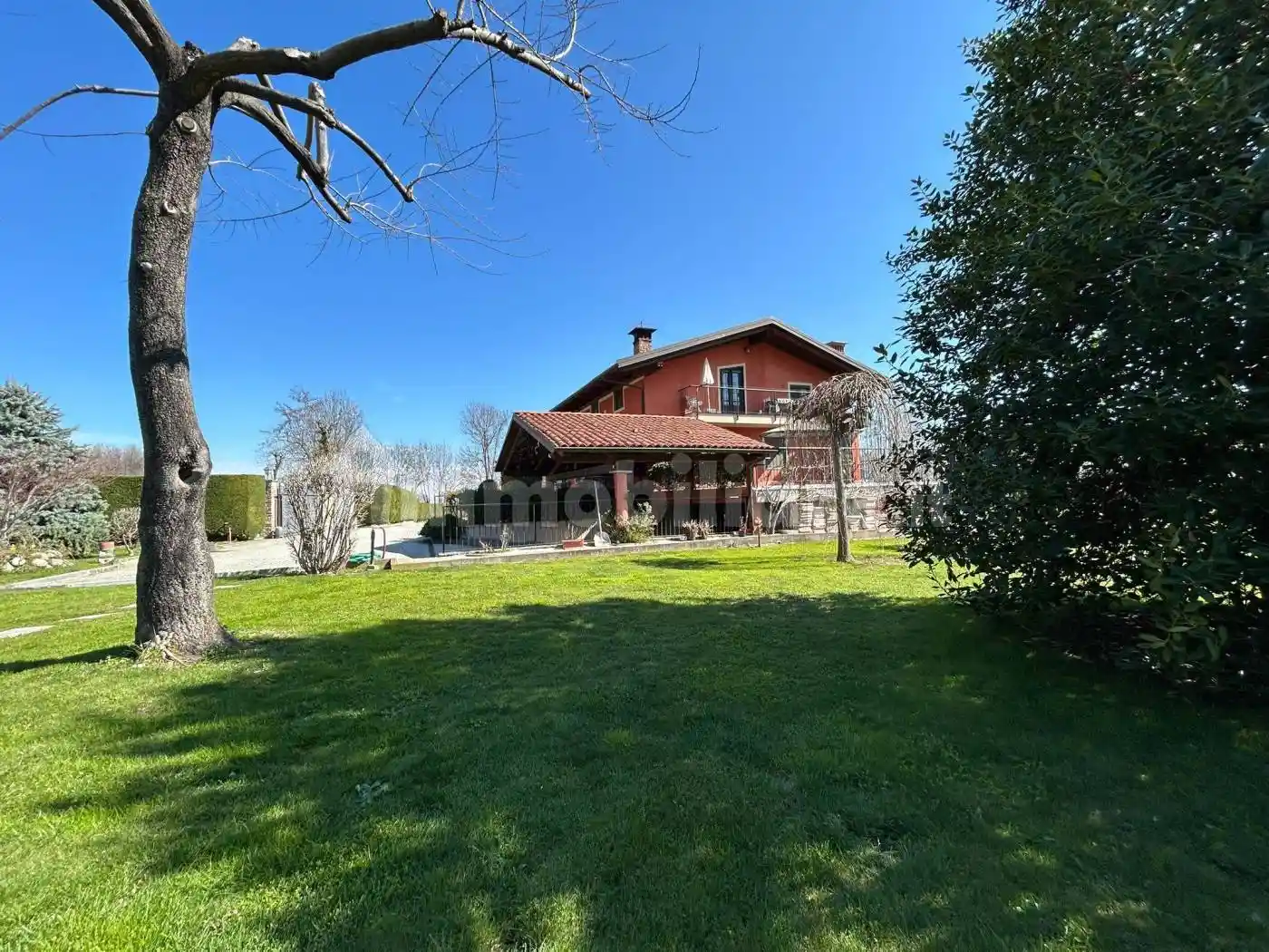 Villa in vendita a Borgo San Dalmazzo