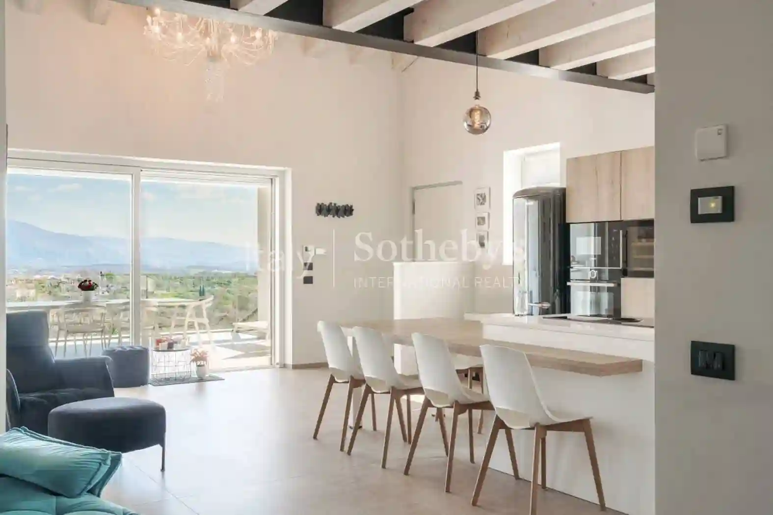 Villa - foto 2
