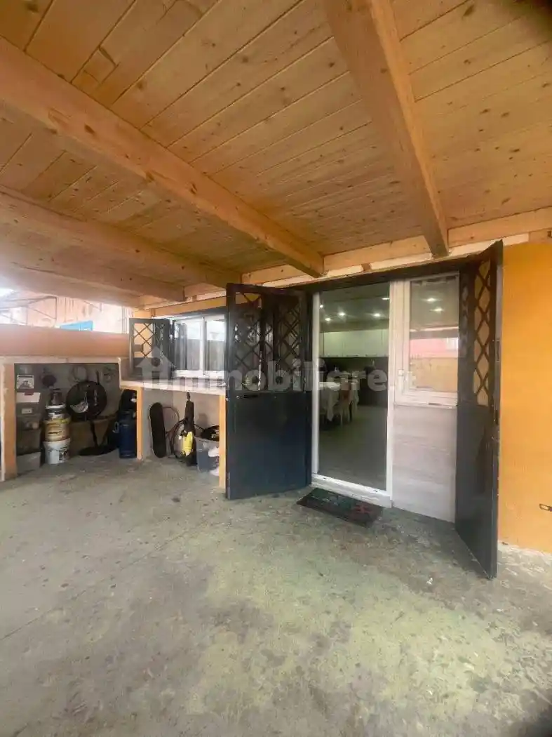 Appartamento in vendita a Castel Volturno
