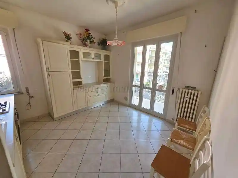 Appartamento in vendita a Borghetto Santo Spirito