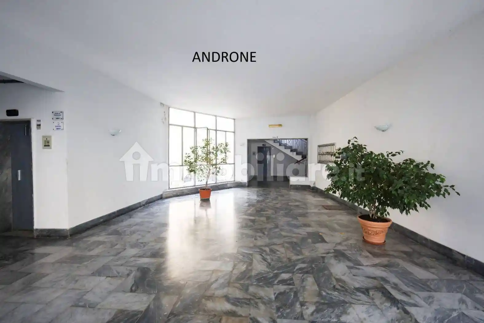 Appartamento in vendita a Torre del Greco