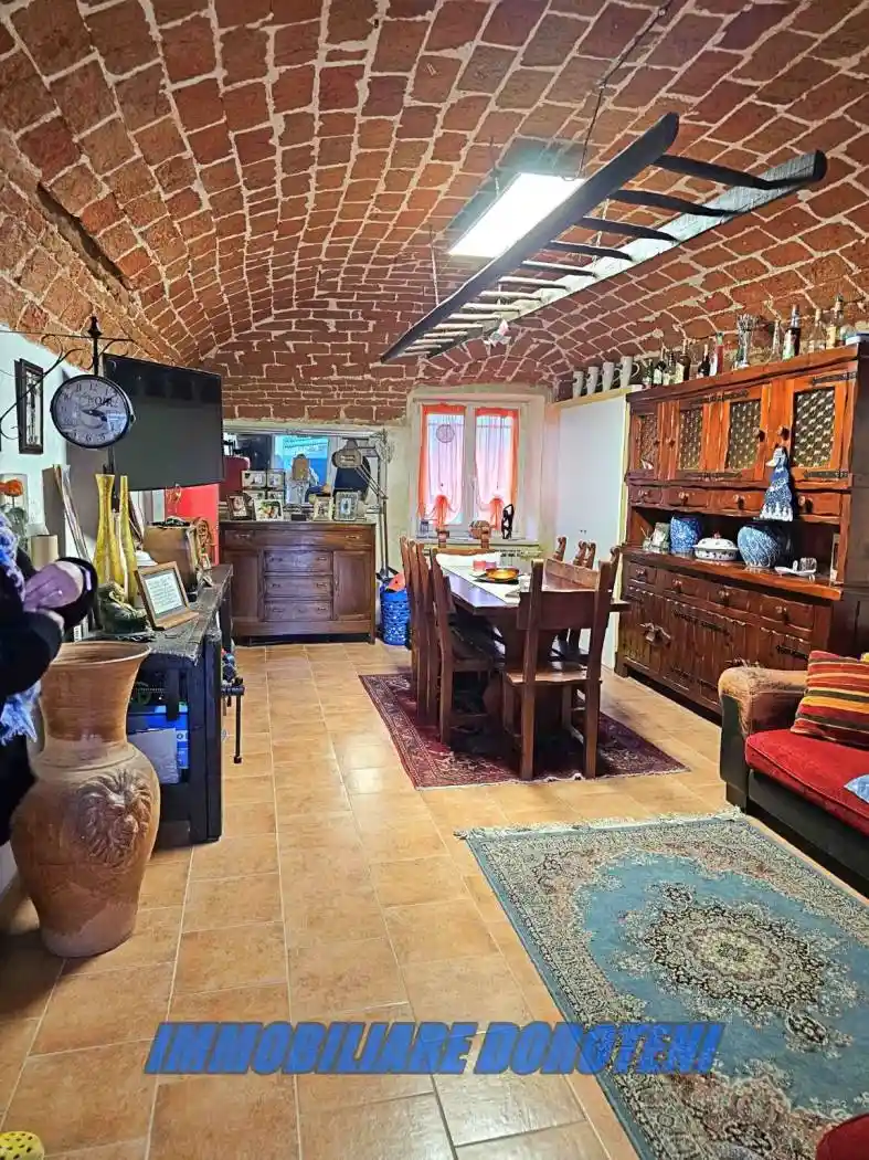 Casa indipendente in vendita a Caresana