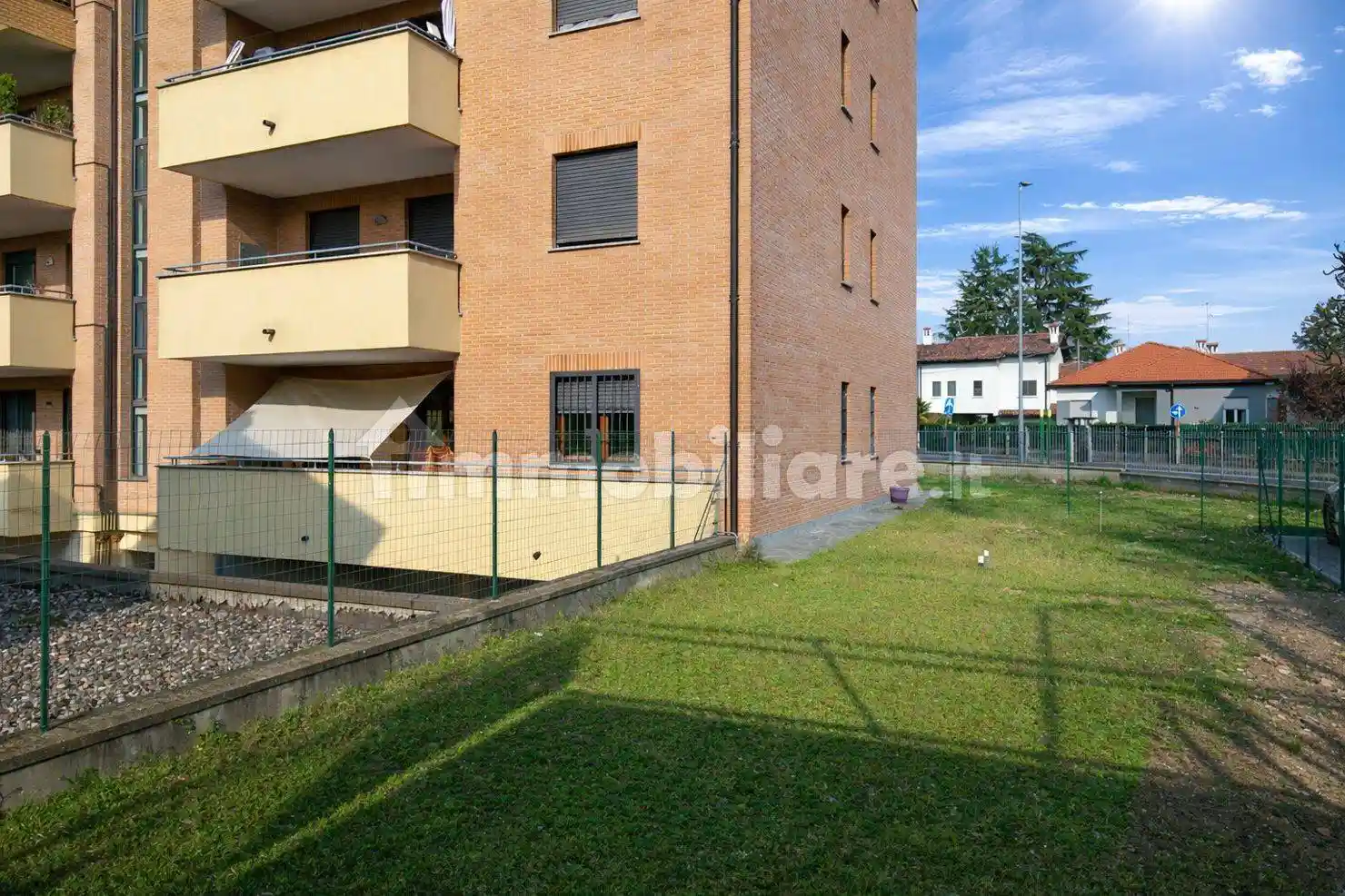 Appartamento in affitto a Saronno