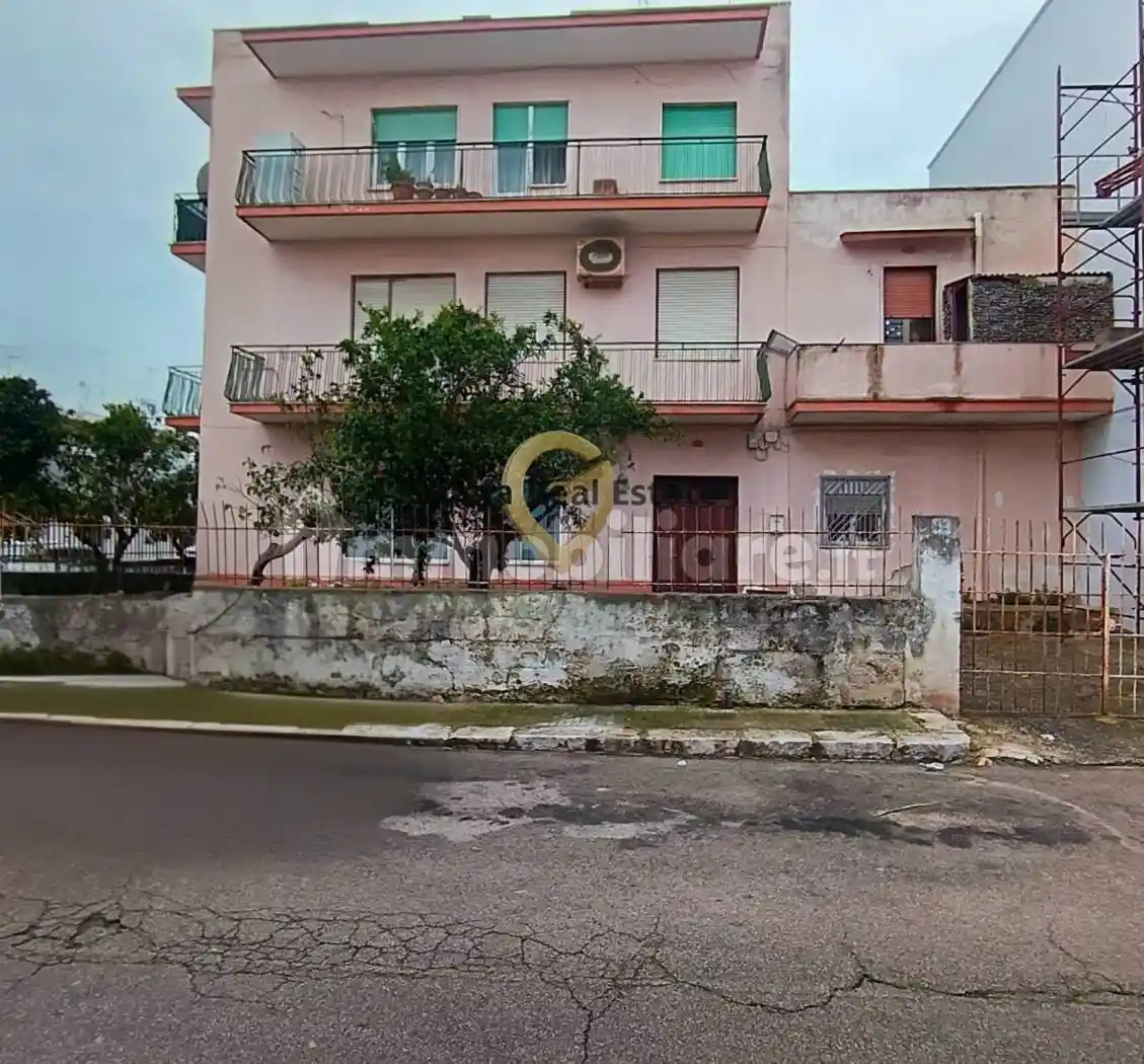 Casa indipendente in vendita a Brindisi