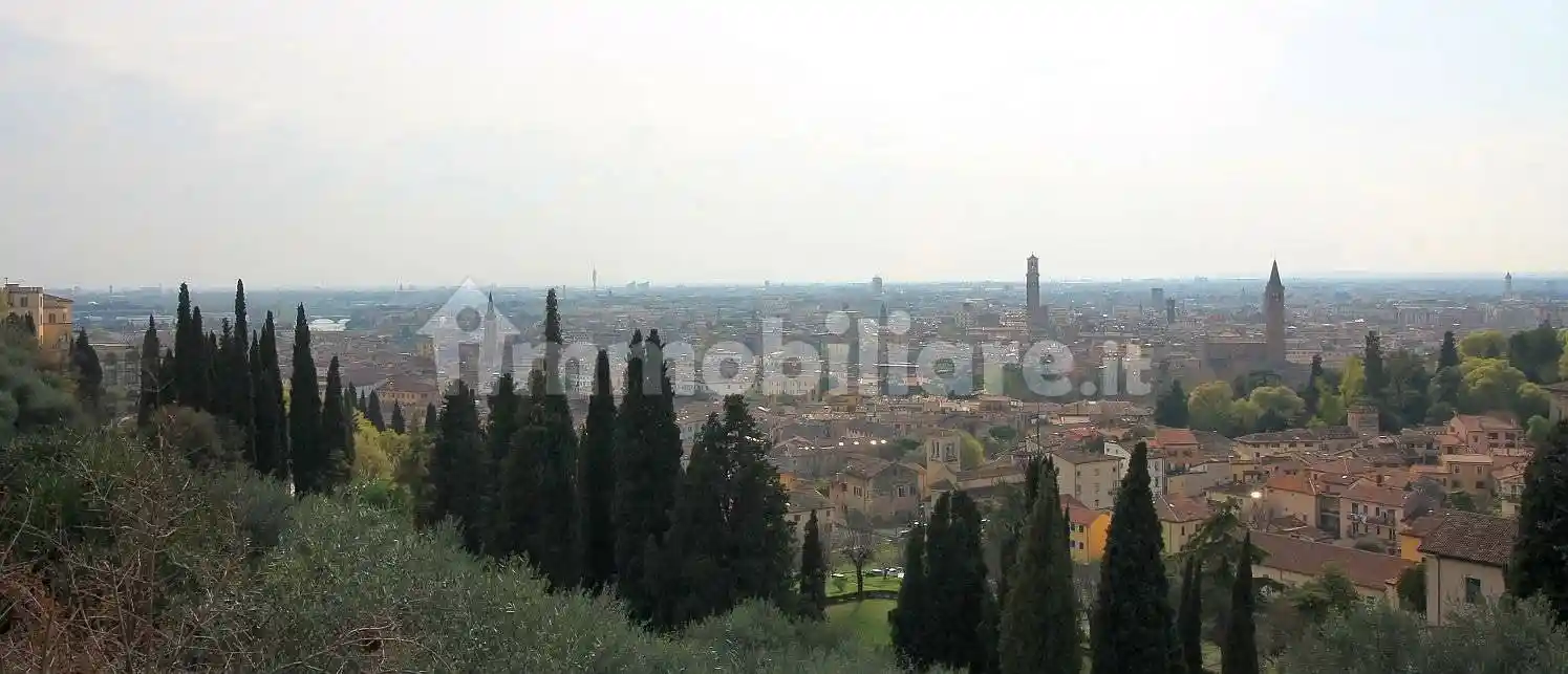 Appartamento in affitto a Verona