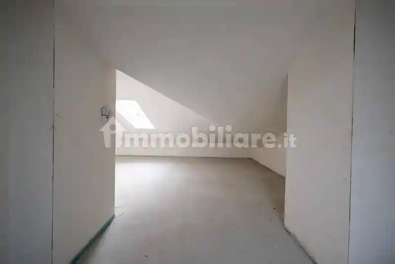 Appartamento in vendita a Peschiera Borromeo