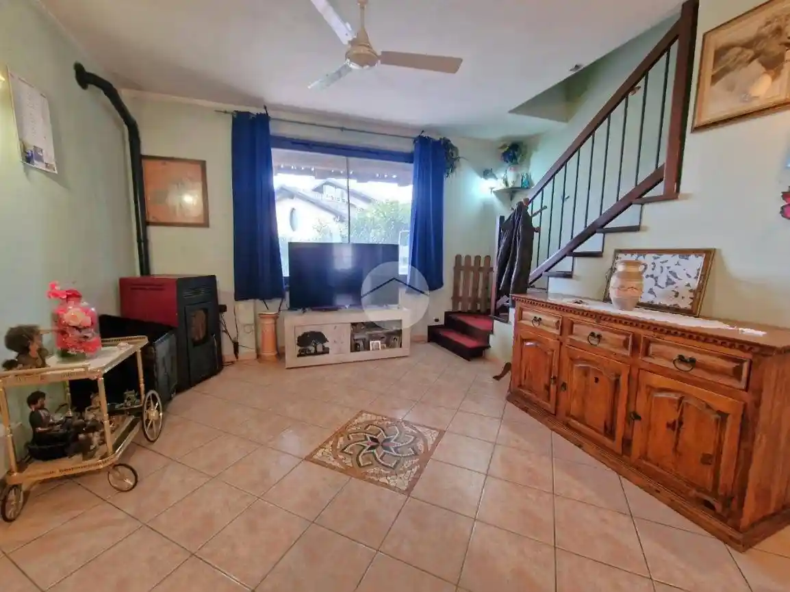 Villa in vendita a San Paolo Solbrito