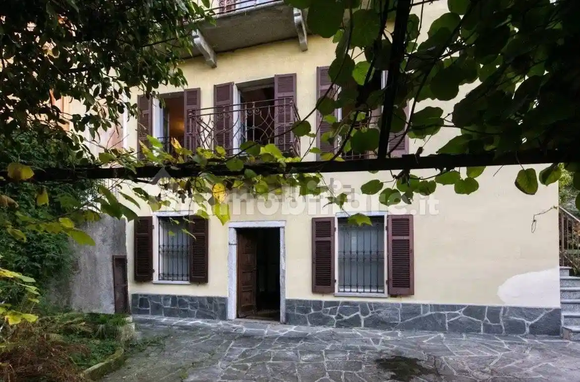 Appartamento in vendita a Verbania