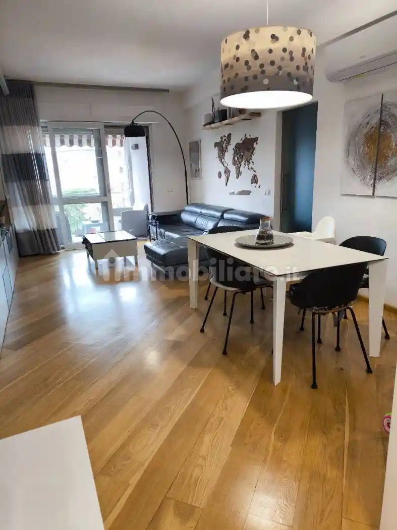 Appartamento in vendita a Livorno