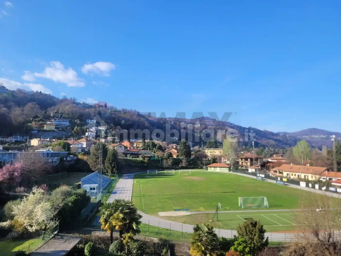 Appartamento in vendita a Meina