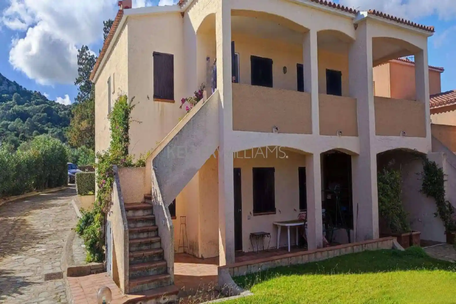 Appartamento in vendita a Arzachena