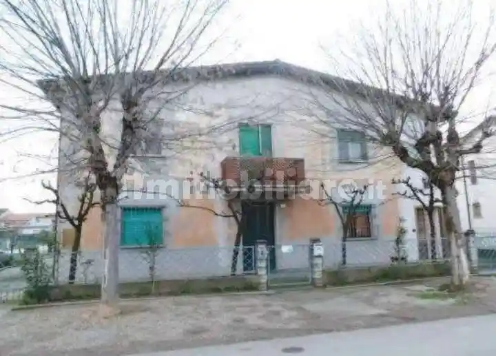 Villa in vendita a Conselice