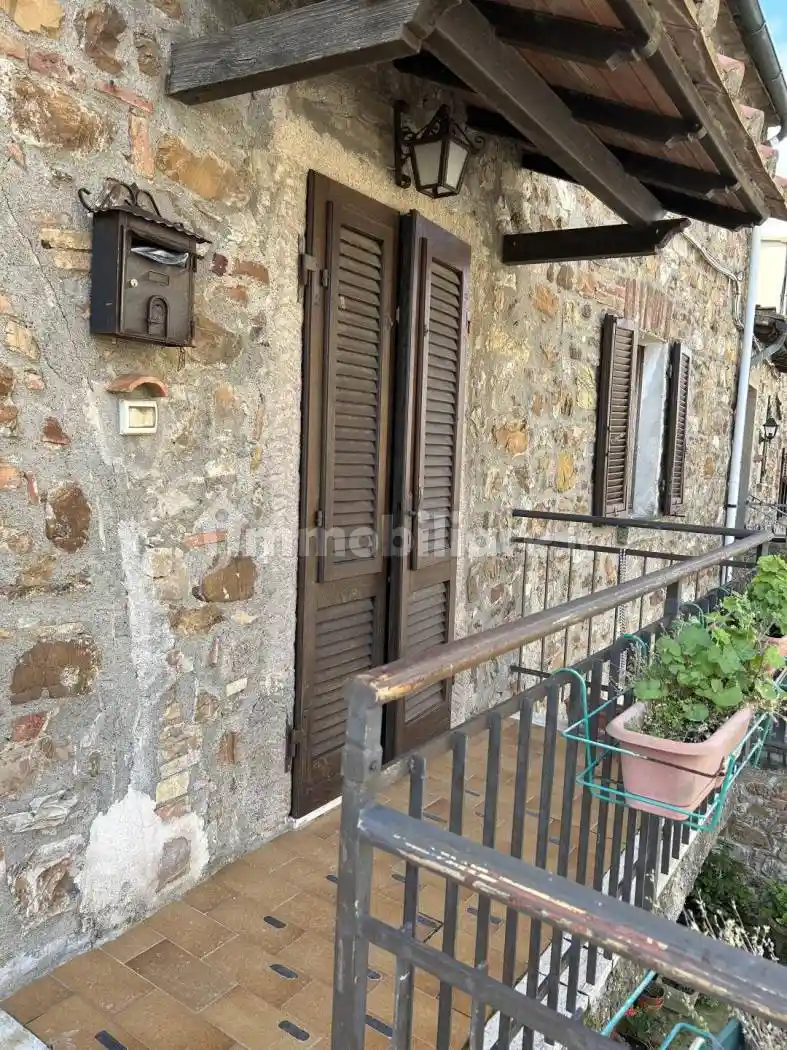 Appartamento in vendita a Massa Marittima