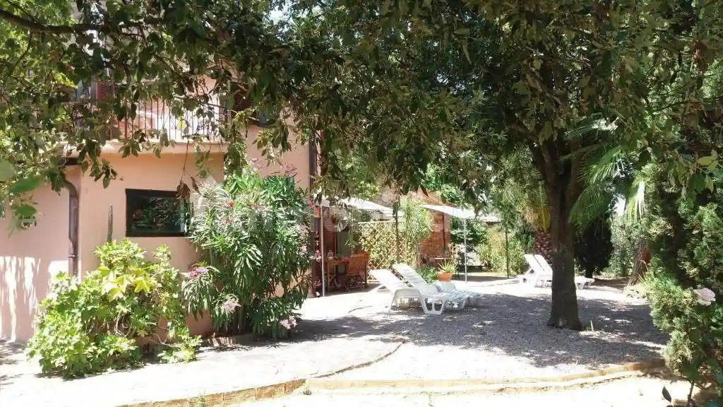 Rustico - Casale in vendita a Gavorrano