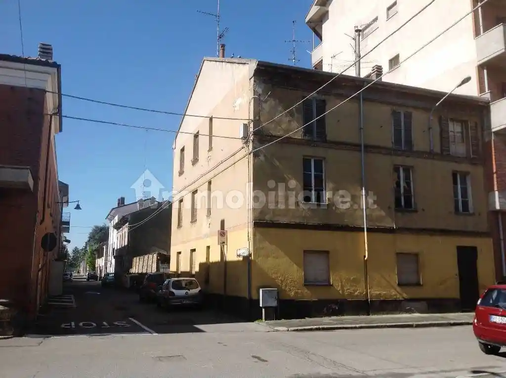 Palazzo - Edificio in vendita a Pontecurone