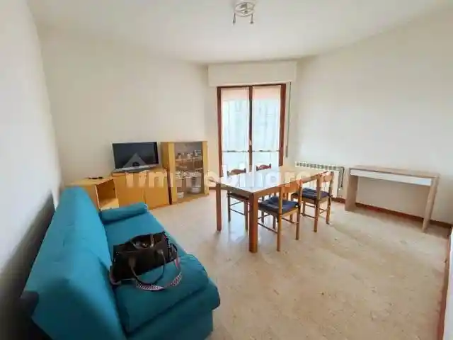 Appartamento in vendita a Voghera