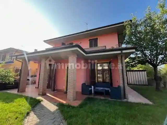 Casa indipendente - foto 2