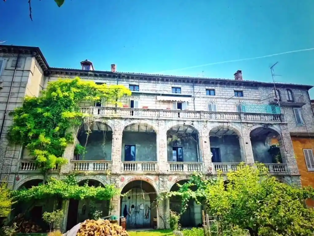 Rustico - Casale in vendita a Varzi