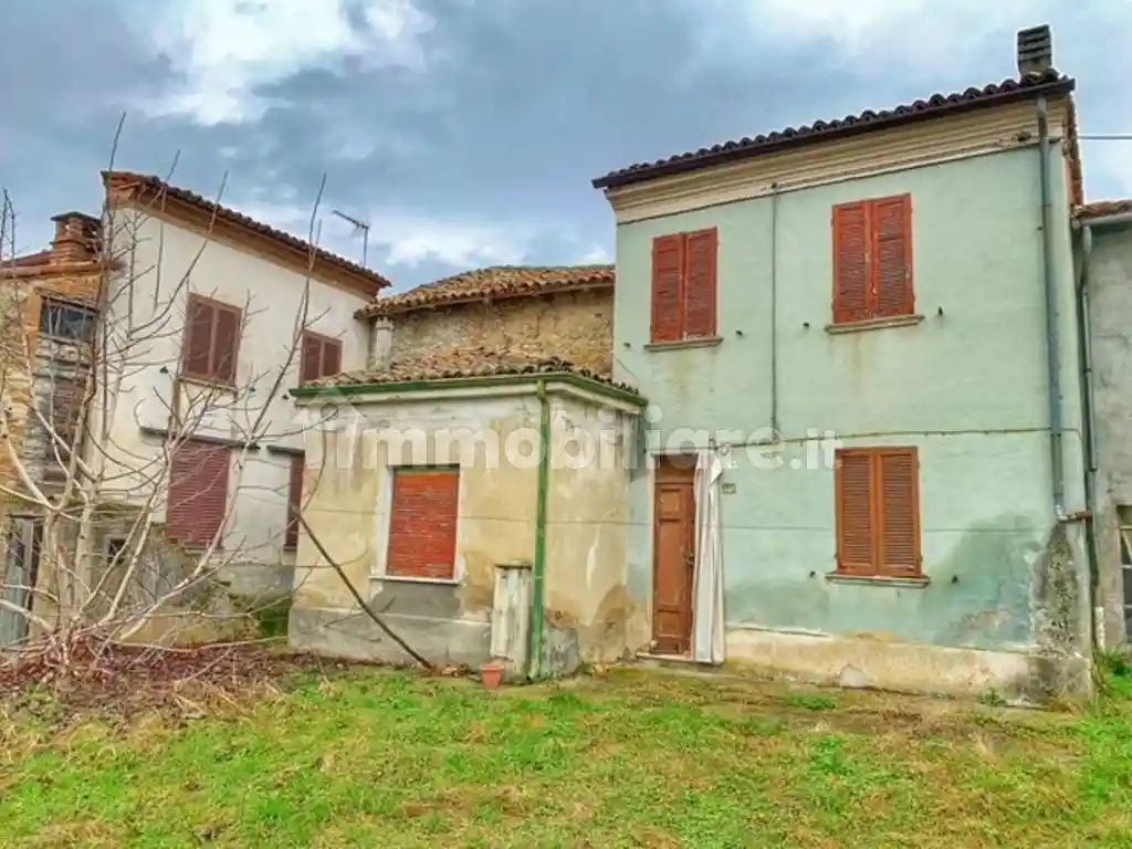 Rustico - Casale in vendita a Godiasco Salice Terme