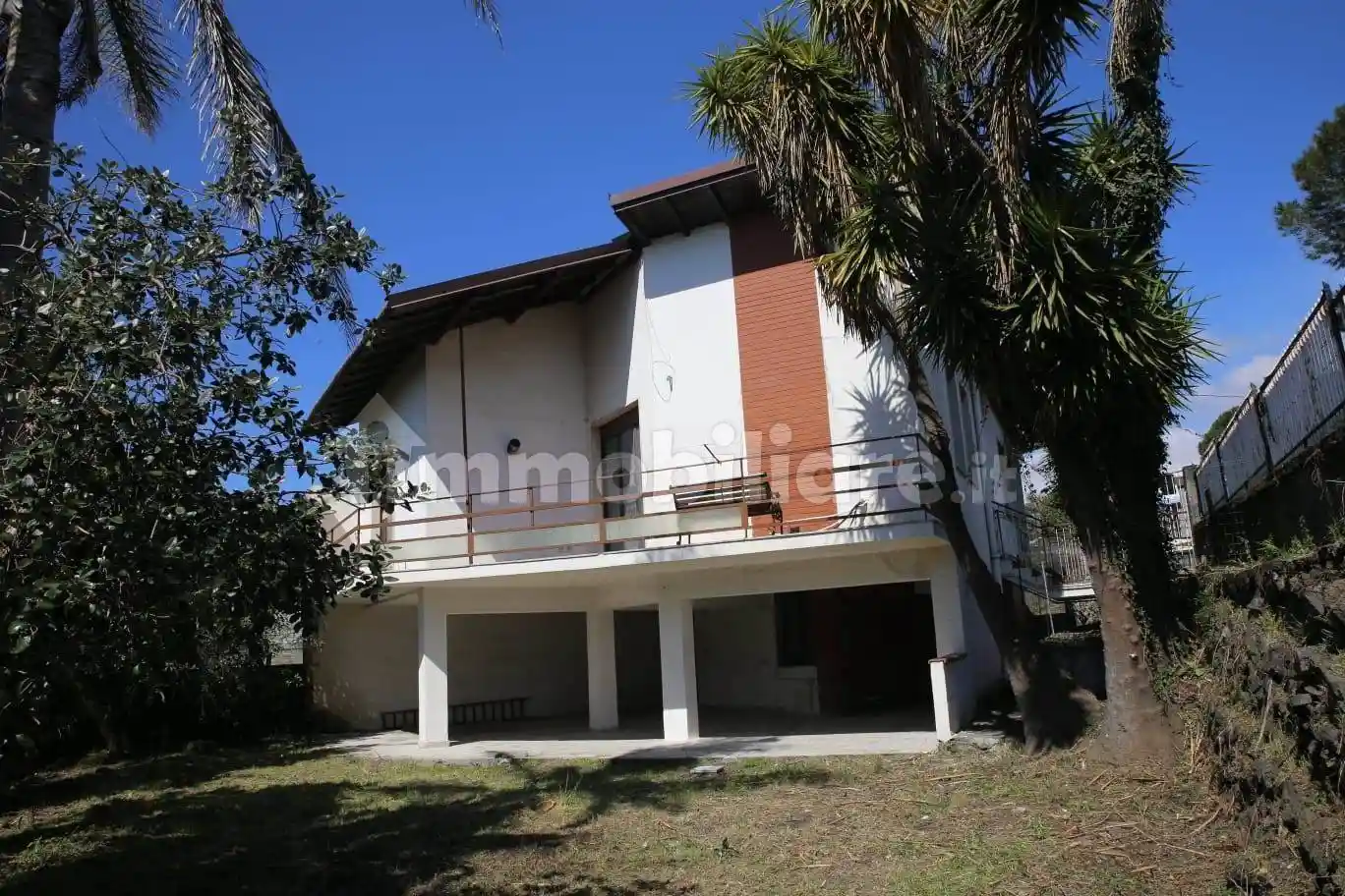 Villa in vendita a Pedara