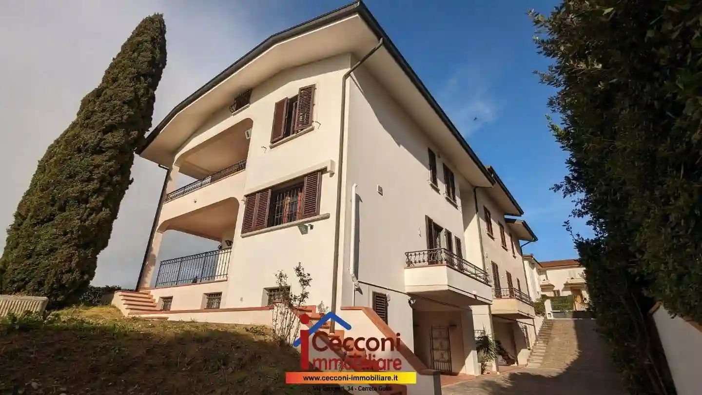 Villetta a schiera - foto 2