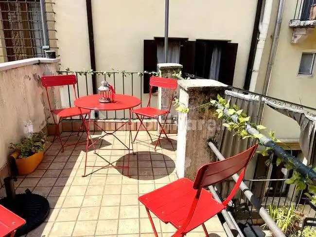 Appartamento in vendita a Verona