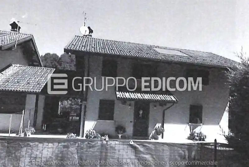 Villa in vendita a Borgo Valbelluna