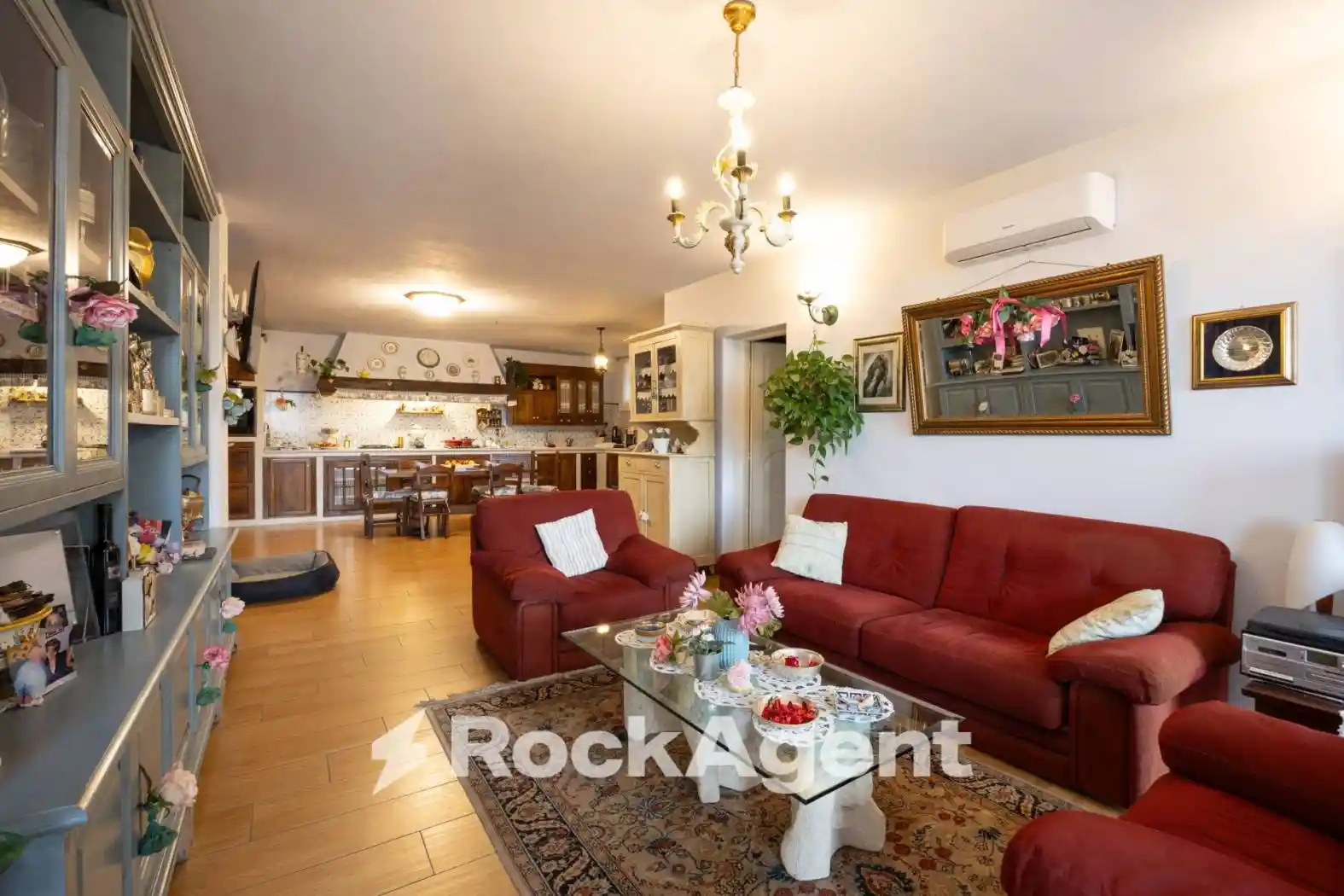 Villa in vendita a Reggello