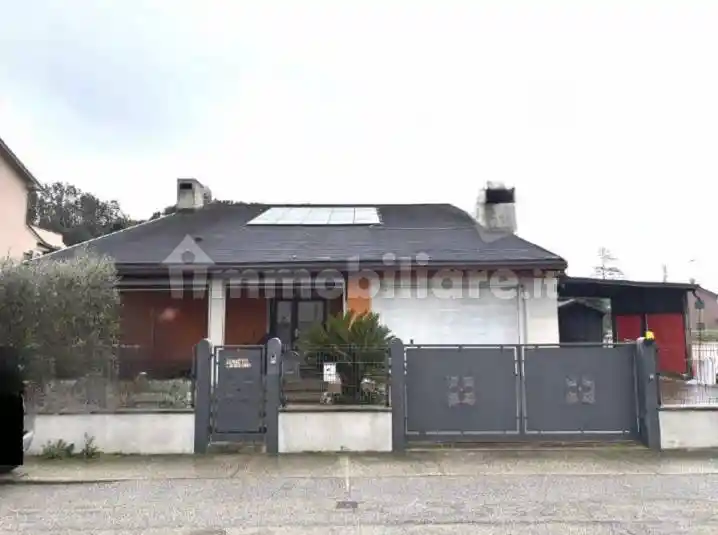 Villa in vendita a Goro