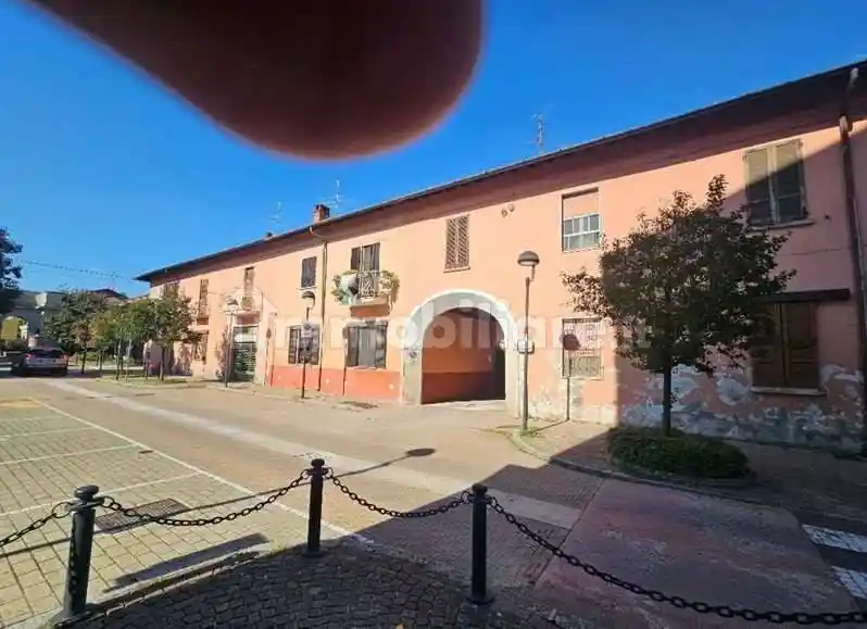 Appartamento in vendita a Grezzago