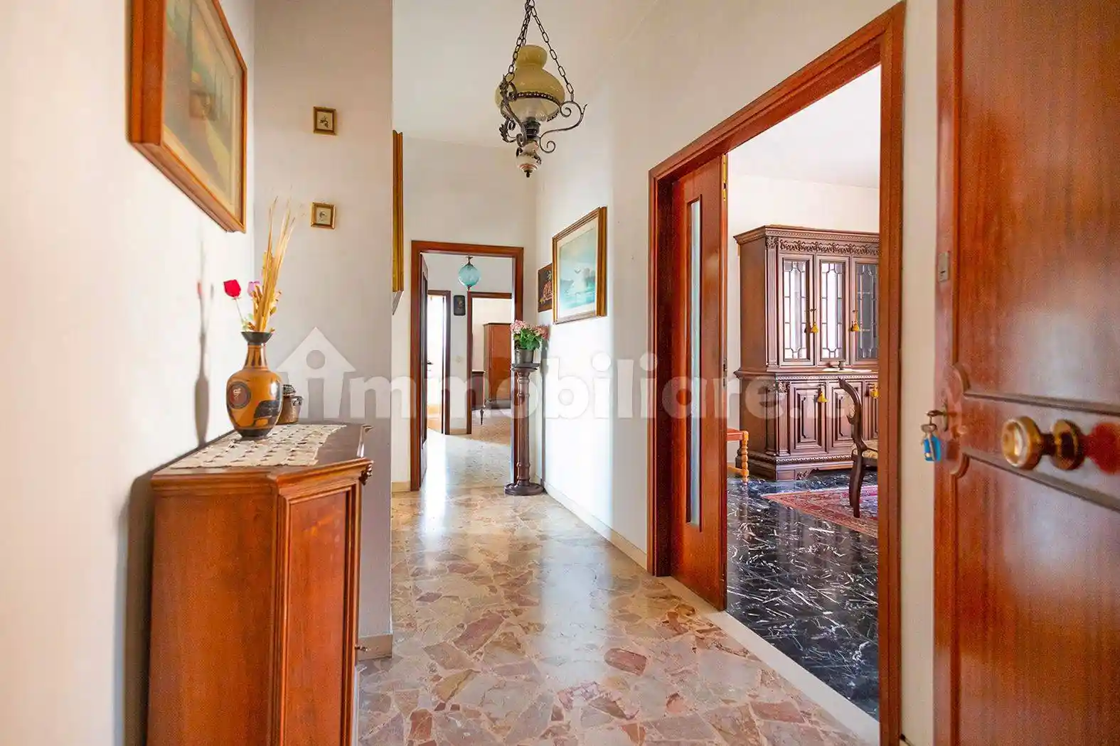 Appartamento in vendita a Cascina